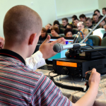 Санкт-Петербург: урок мужества в эфире